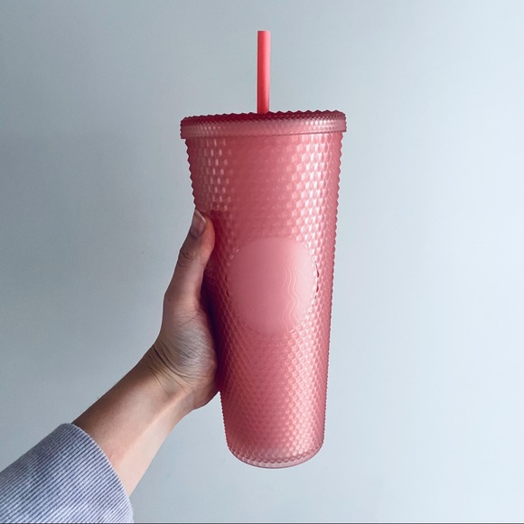 Starbucks Studded Cup Valentine’s Day 2022 - Picture 1 of 3